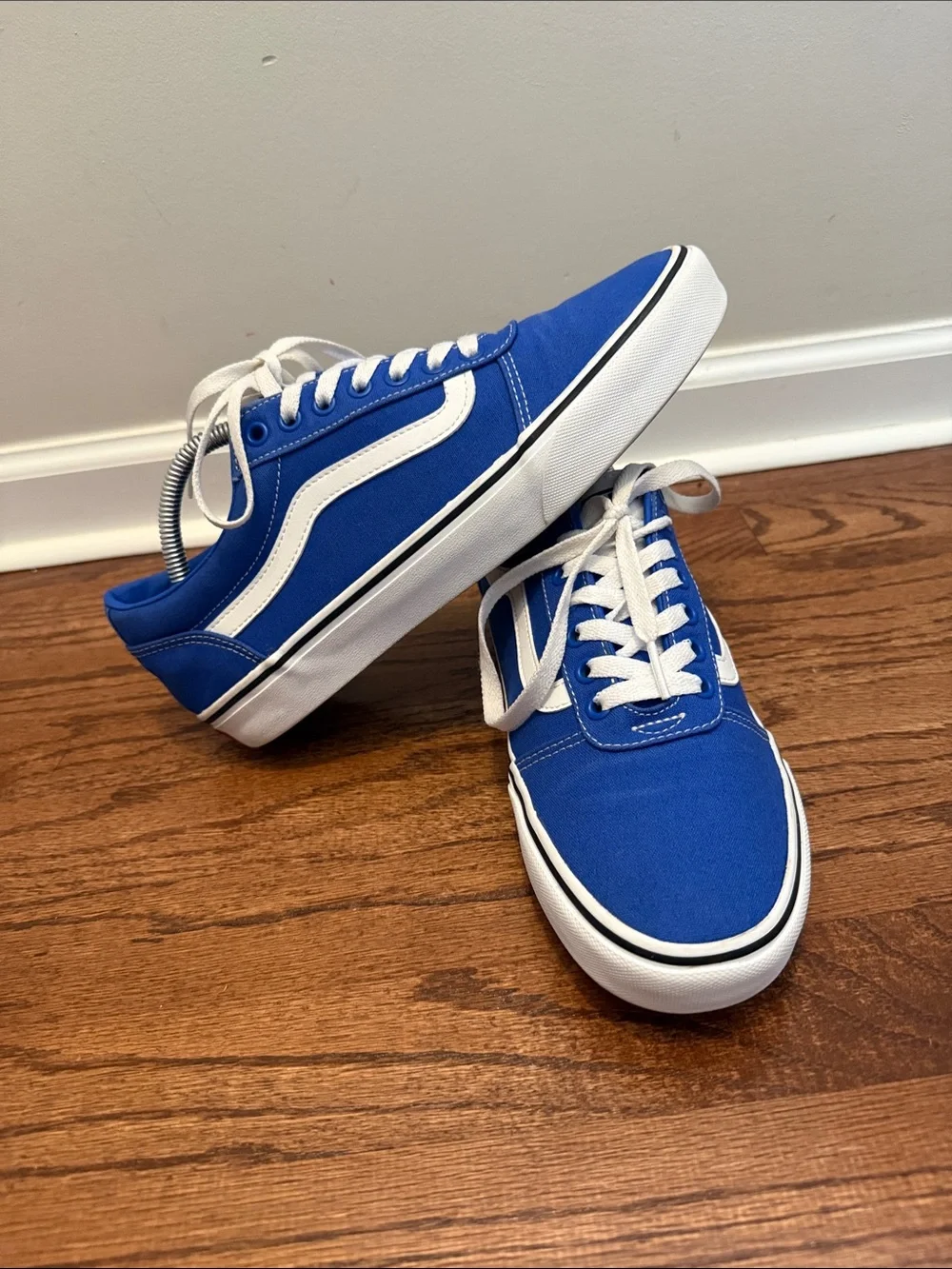 Vans Blue Canvas Low-Top Old Skool Sneakers with White Stripe